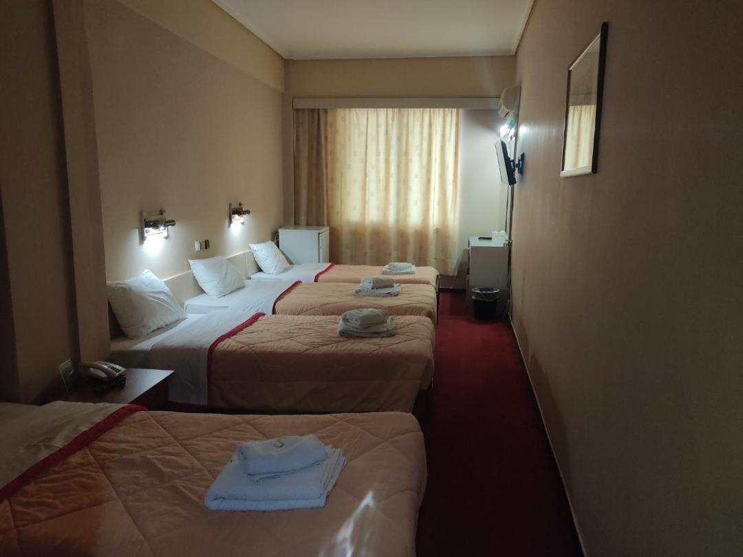 Cavo D' Oro Hotel Piræus Eksteriør billede