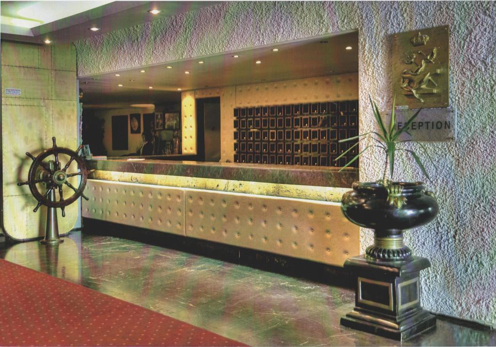 Cavo D' Oro Hotel Piræus Eksteriør billede